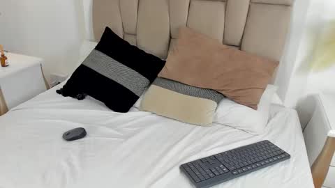 Halie online show from March 8, 10:56 pm