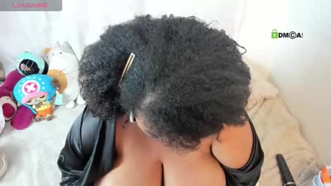 HALLE online show from March 6, 5:39 am