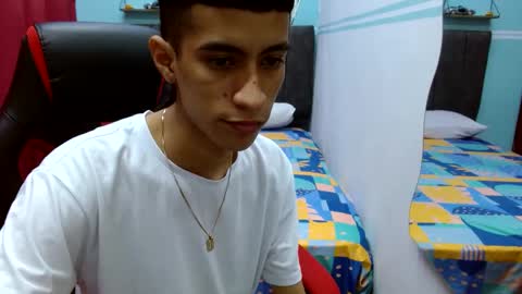 hamcummboy20 online show from December 4, 1:52 am