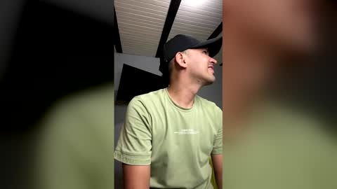 hamiltong12 online show from December 15, 12:17 am