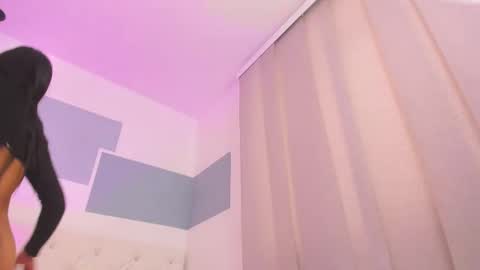 hanah_gray online show from February 17, 5:23 pm