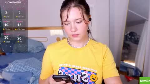 hanahwoods online show from October 9, 1:27 pm