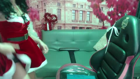 Snapshot of hanaku_8 chatting on December 17, 2:11 pm Hanaku online show from December 17, 2:11 pm