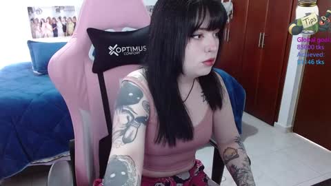 Madeleine online show from December 29, 6:27 pm