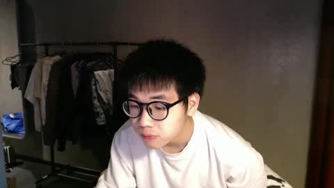 handsome_mannn online show from February 24, 9:09 pm