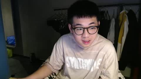 handsome_mannn online show from January 19, 2:06 pm