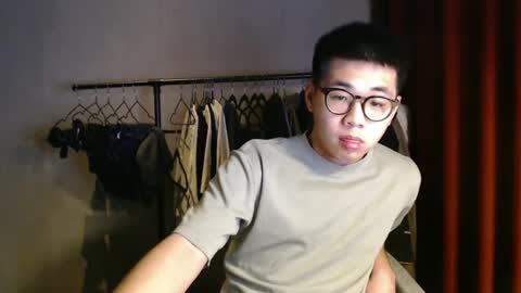 handsome_mannn online show from January 2, 10:01 pm