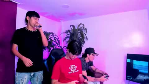 leonardfarrucknick and otis online show from September 20, 1:52 am