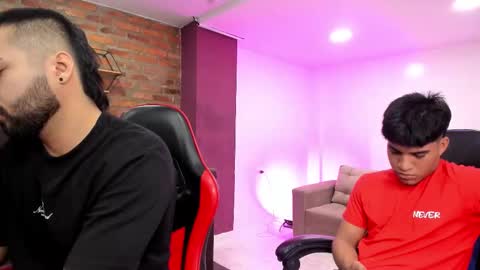 leonardfarrucknick and otis online show from February 14, 12:19 pm