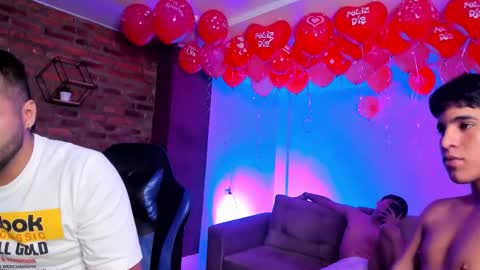 leonardfarrucknick and otis online show from February 16, 12:36 pm