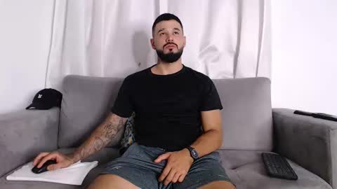 Handsomen online show from May 13, 12:20 am