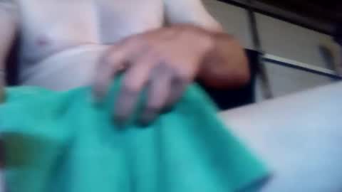 Snapshot of handsumload_11 chatting on September 19, 12:59 am handsumload_11 online show from September 19, 12:59 am