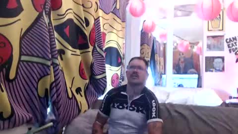 Snapshot of hankrams chatting on September 14, 7:15 pm hank rams online show from September 14, 7:15 pm