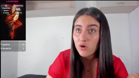 hanna__evans_ online show from July 6, 3:03 pm