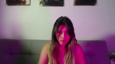 Hanna  online show from March 10, 2:16 am