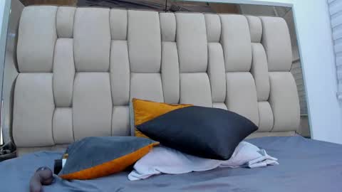 Hanna Castro online show from September 22, 5:22 am