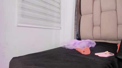 Hanna Castro online show from September 23, 5:23 am