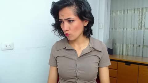 Sara online show from November 2, 12:49 pm