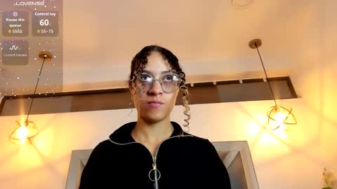 HANNA online show from October 20, 1:49 pm