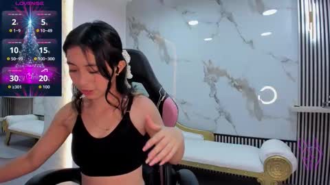 Hanna online show from December 16, 6:36 pm