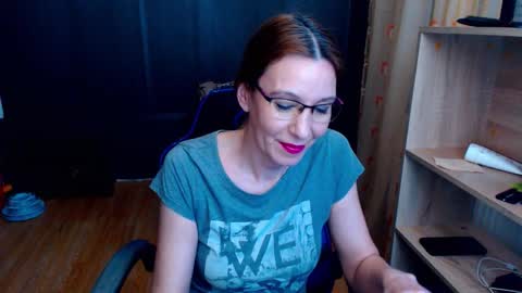 hanna_ha online show from February 24, 7:50 pm