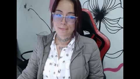 mara online show from May 19, 10:28 pm
