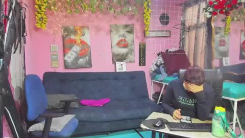 Hanna online show from May 28, 12:14 pm