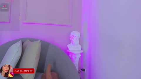 Hanna online show from September 23, 7:42 pm