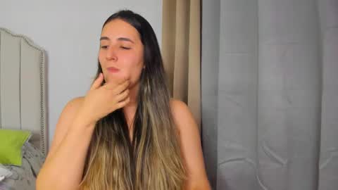 Hanna online show from March 16, 1:42 am