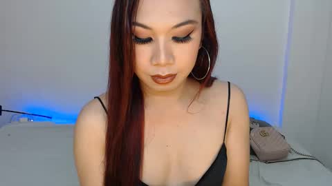 Hannah online show from October 1, 2:54 am