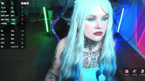 Hannah online show from September 26, 4:42 am