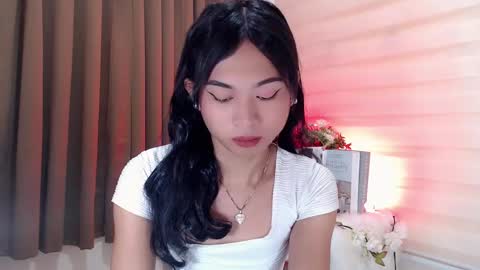Snapshot of hannah_davis69 chatting on January 8, 3:51 am Alex online show from January 8, 3:51 am
