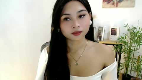 Alex online show from June 18, 3:01 am
