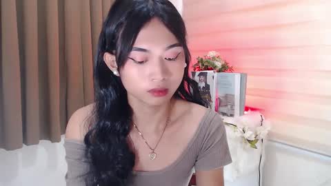 Snapshot of hannah_davis69 chatting on January 5, 2:38 am Alex online show from January 5, 2:38 am