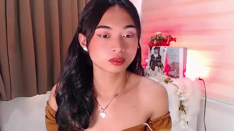 Snapshot of hannah_davis69 chatting on January 18, 6:13 am Alex online show from January 18, 6:13 am