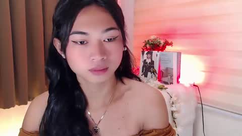 Snapshot of hannah_davis69 chatting on January 27, 8:40 am Alex online show from January 27, 8:40 am