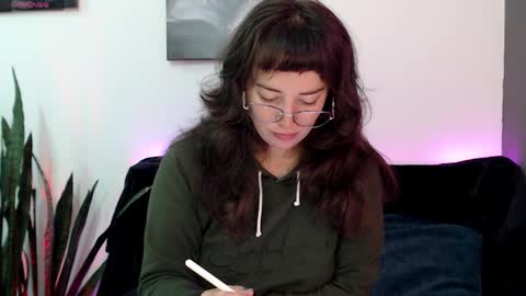 HannahHexx online show from June 2, 4:03 am