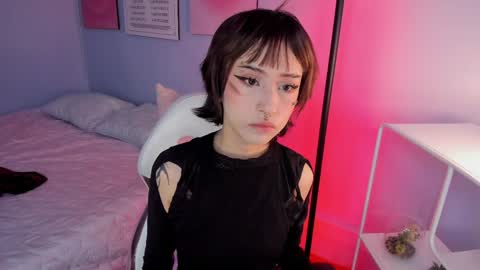 Hannah online show from April 9, 12:22 pm