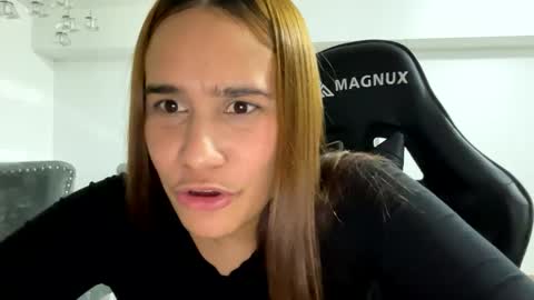 hannakoff online show from February 1, 11:37 pm