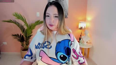 Hanna Miller  online show from December 21, 2:40 am