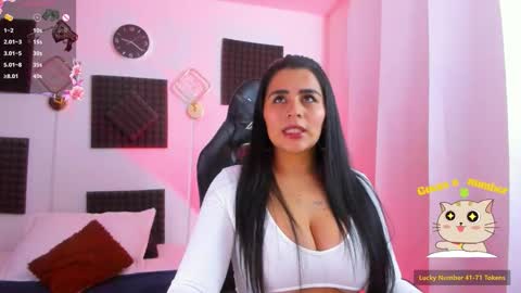 Hanna  online show from November 9, 2:20 pm