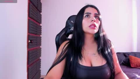 Hanna  online show from January 17, 9:34 pm