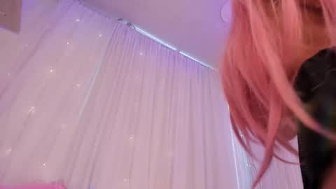 Hannie ws online show from February 13, 4:07 pm