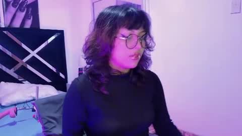 hannita_01 online show from July 3, 11:59 am