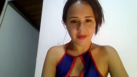 hanny online show from December 12, 1:43 am