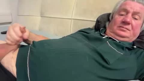 hans66760 online show from January 23, 11:05 pm