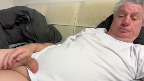 hans66760 online show from January 24, 8:43 pm