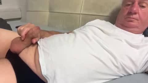 hans66760 online show from September 19, 11:19 pm