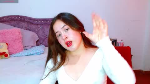 isabella   online show from February 20, 4:42 pm