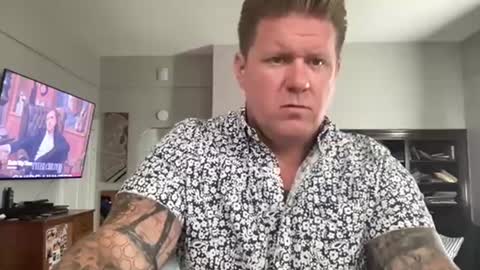 Snapshot of happilymarr1ed chatting on September 11, 3:35 pm DadBod online show from September 11, 3:35 pm